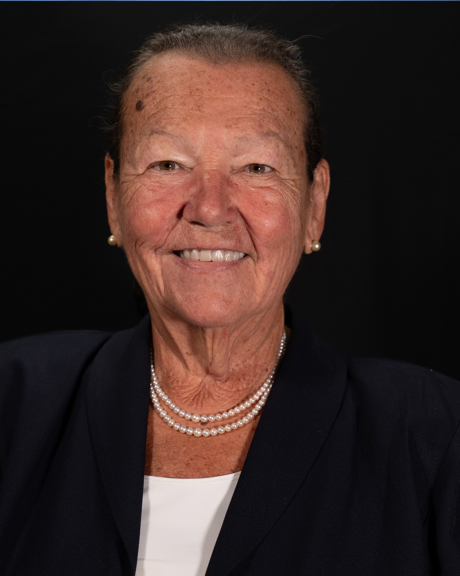 Linda Law Clark